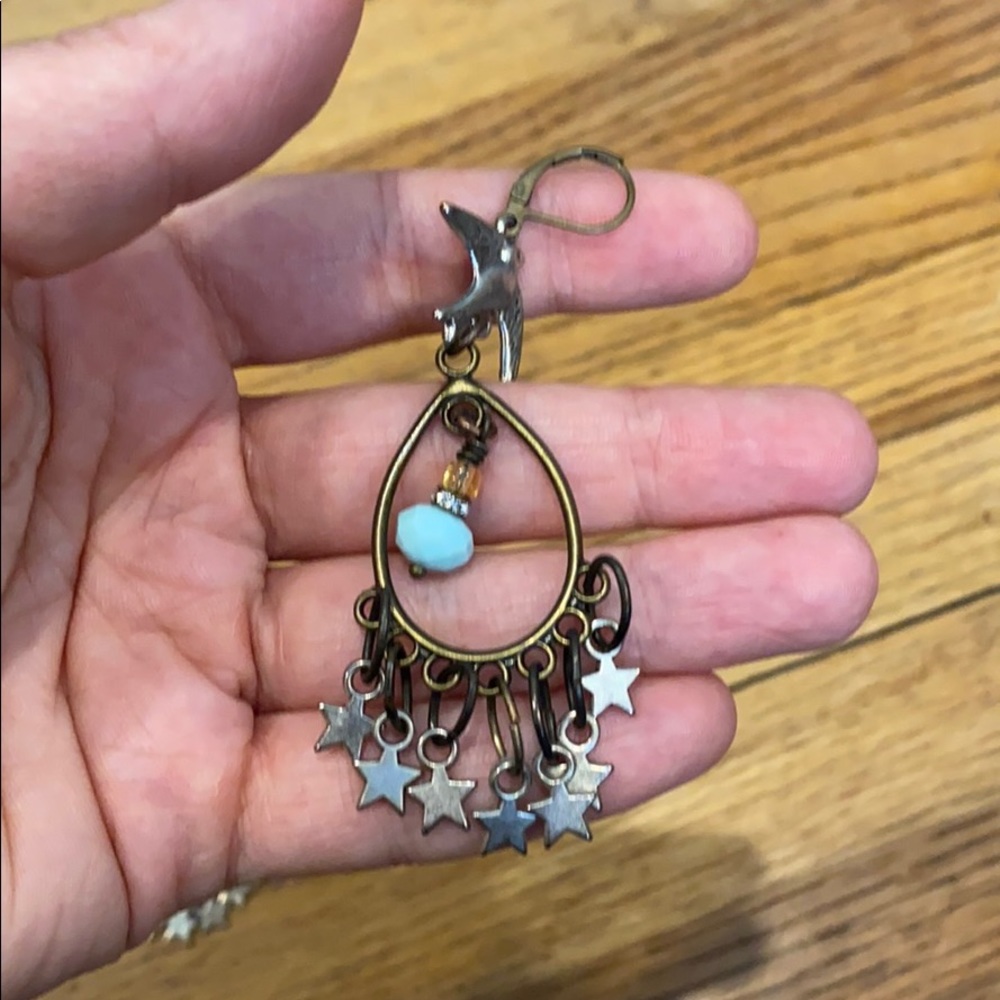 Handmade upcycled dangle earrings - Picture 2 of 3